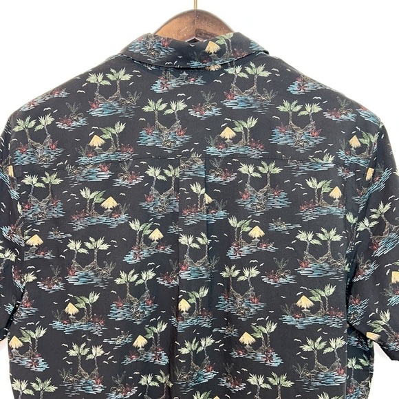 Marine Layer Short Sleeve Camp Shirt Size M/L Black Multi Color NWOT - Picture 10 of 13